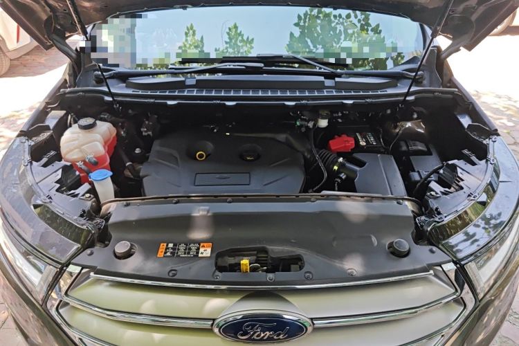 Used Ford Edge 2015 2.0T GTDi Four-Wheel Drive Prestige Model Engine Bay
