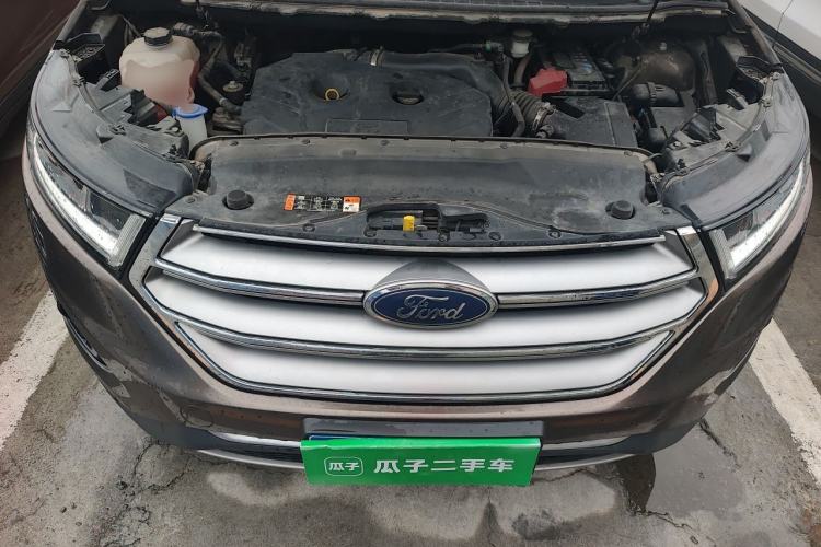 Used Ford Edge 2015 2.0T GTDi Two-Wheel-Drive High-Line Version Engine Bay