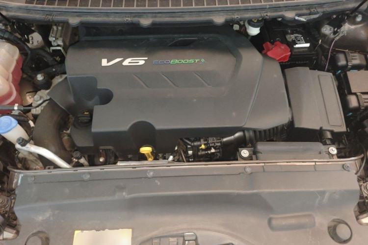 Used Ford Edge 2015 2.7T GTDi 4x4 Prestige 7-Seater Engine Bay