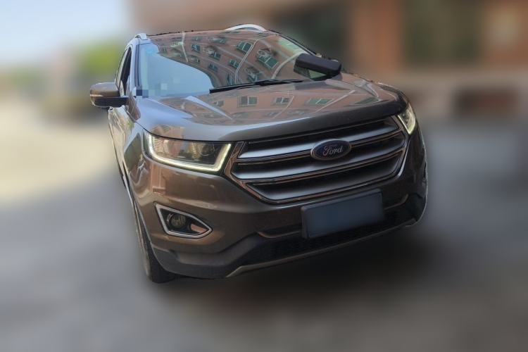 Used Ford Edge 2015 2.0T GTDi 4x4 High-Grade Model Front Right 45 Deg