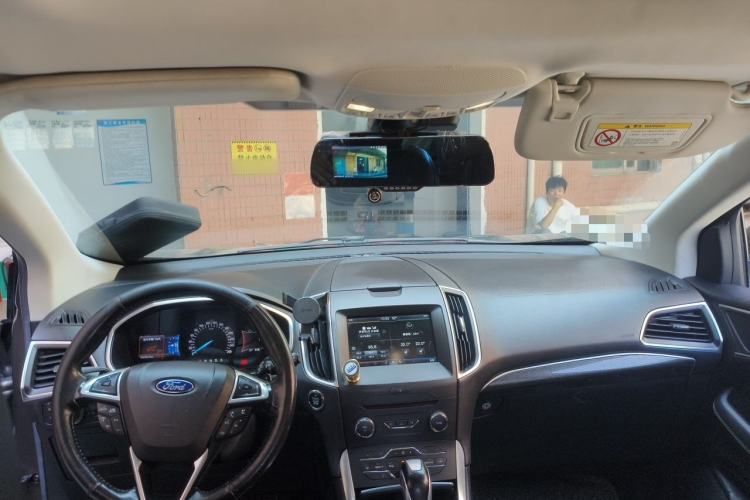 Used Ford Edge 2015 2.0T GTDi 4x4 High-Grade Model Headliner