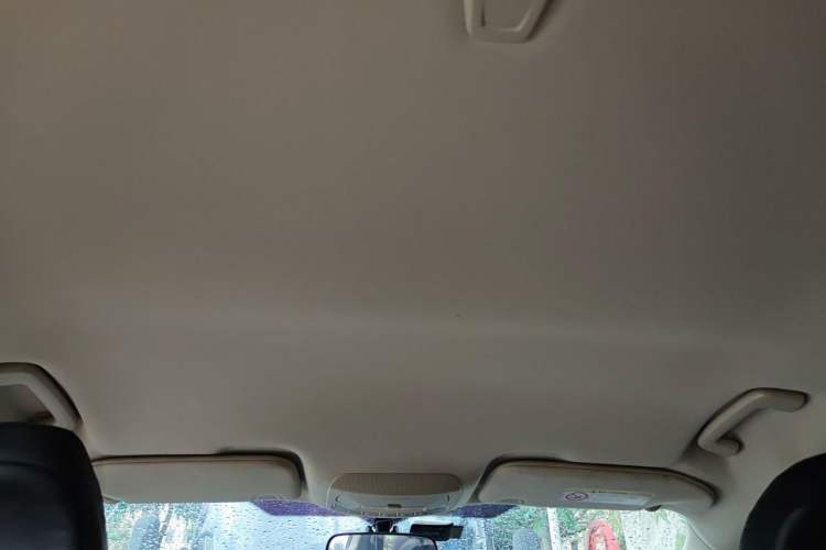 Used Ford Edge 2015 2.0T GTDi Two-Wheel-Drive Elite Edition Headliner