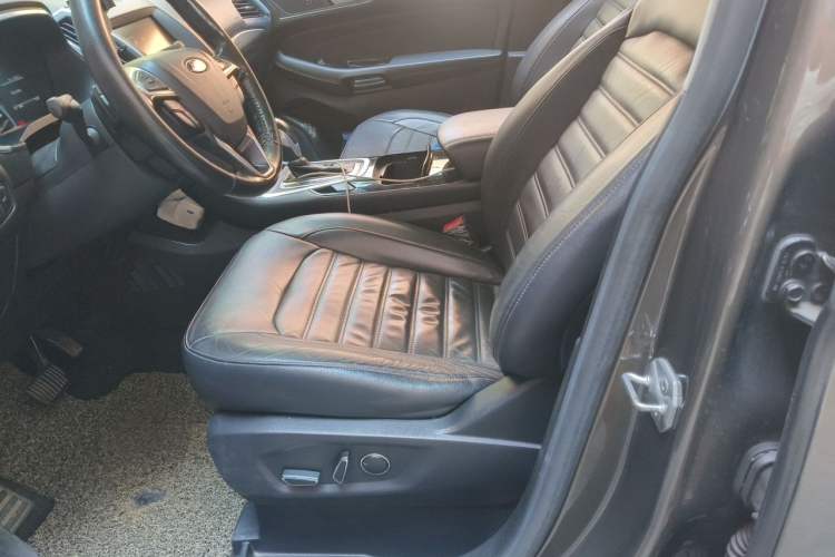 Used Ford Edge 2015 2.0T GTDi 4x4 High-Grade Model Left Front Seat