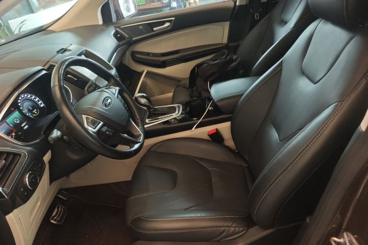 Used Ford Edge 2015 2.7T GTDi 4x4 Prestige 7-Seater Left Front Seat