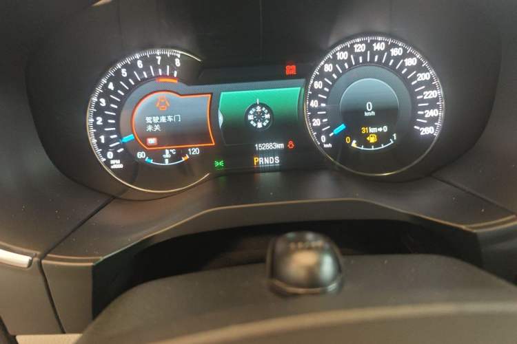 Used Ford Edge 2015 2.7T GTDi 4x4 Prestige 7-Seater Odometer Close Up
