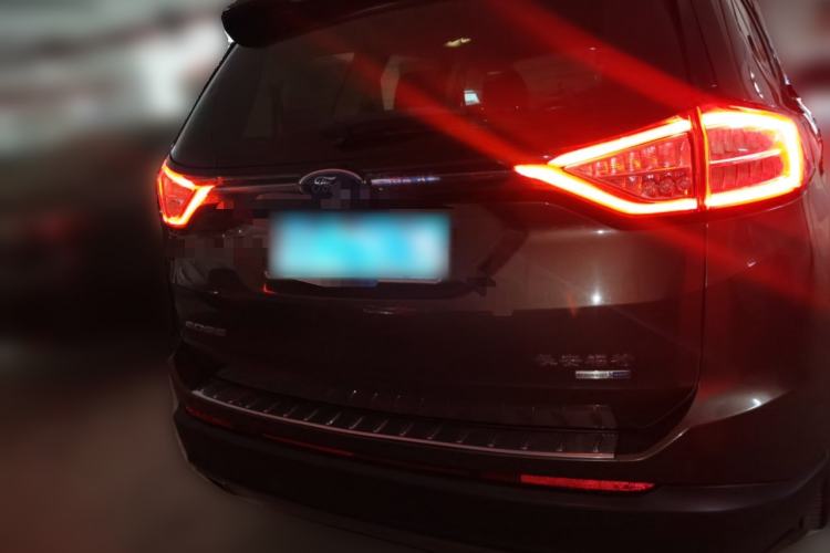 Used Ford Edge 2015 2.0T GTDi 4x4 High-Grade Model Rear