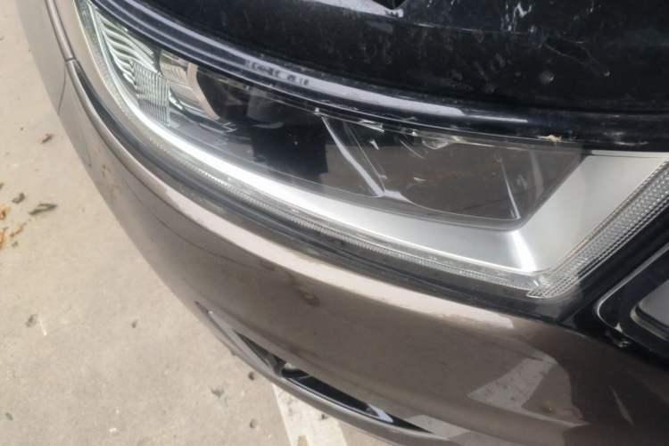 Used Ford Edge 2015 2.0T GTDi Four-Wheel Drive Prestige Model Right Front Headlight
