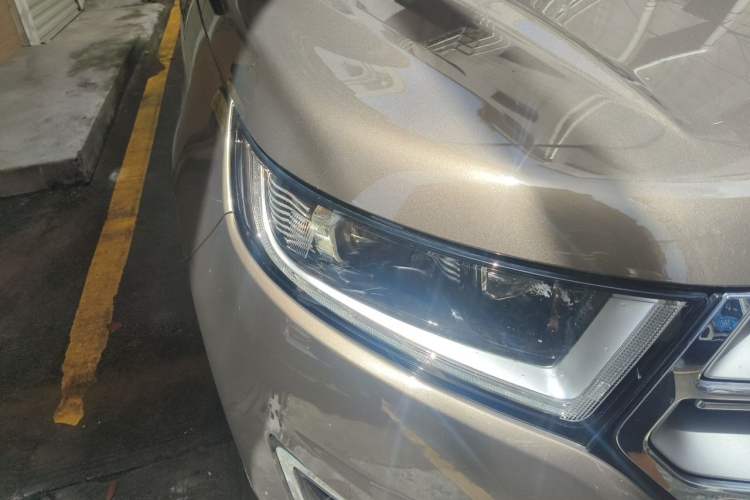Used Ford Edge 2015 2.0T GTDi Four-Wheel Drive Prestige Model Right Front Headlight