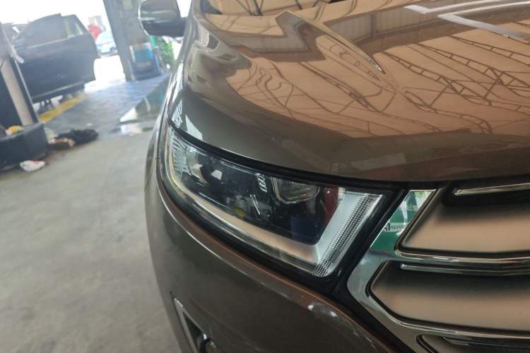 Used Ford Edge 2015 2.7T GTDi 4x4 Prestige 7-Seater Right Front Headlight