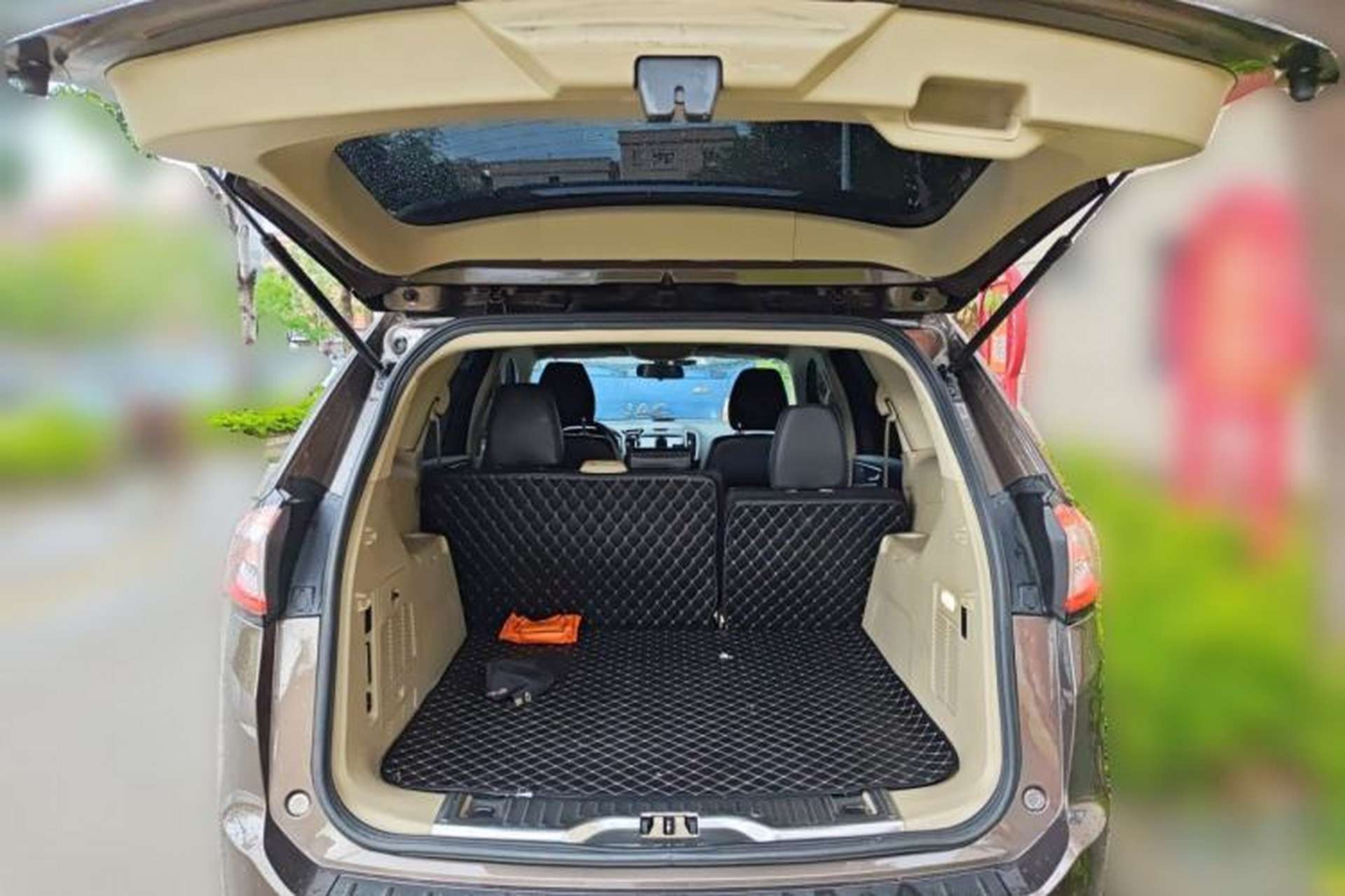 Used Ford Edge 2015 2.0T GTDi Two-Wheel-Drive Elite Edition Trunk