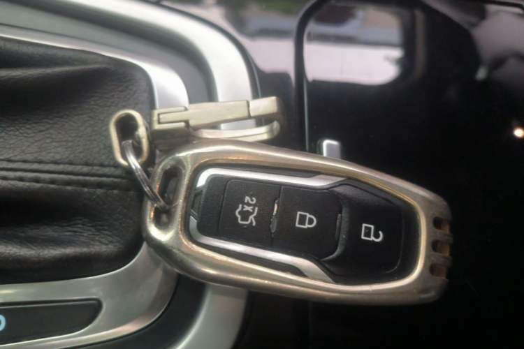 Used Ford Edge 2015 2.0T GTDi Four-Wheel Drive Prestige Model Vehicle Key