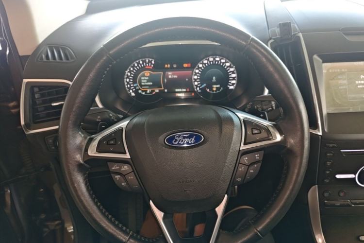Used Ford Edge 2015 2.0T GTDi Four-Wheel Drive Prestige Model Steering Wheel