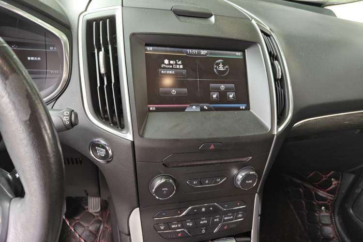 Used Ford Edge 2015 2.0T GTDi Two-Wheel-Drive High-Line Version Audio And AC Panel