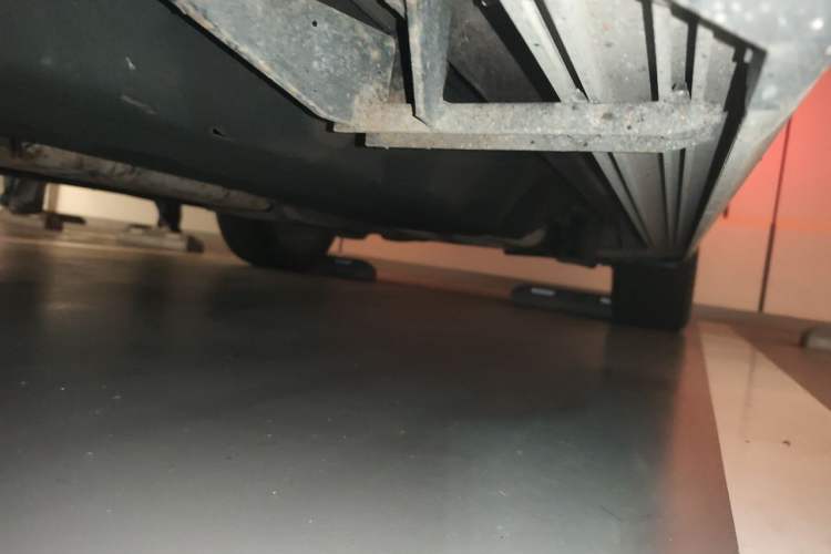 Used Ford Edge 2015 2.0T GTDi Four-Wheel Drive Prestige Model Chassis Front Left