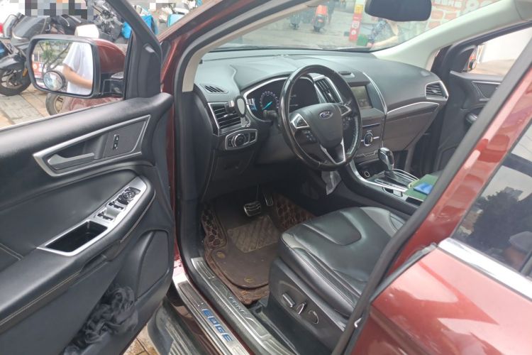Used Ford Edge 2015 2.7T GTDi 4x4 Sporty 7-Seater Driver Seat