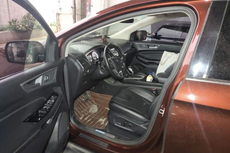 Used Ford Edge 2015 2.0T GTDi Four-Wheel Drive Prestige Model Driver Seat