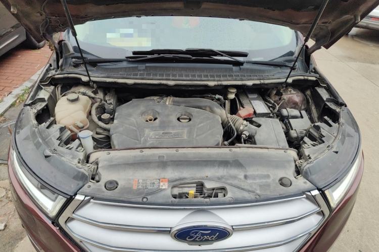 Used Ford Edge 2015 2.0T GTDi Four-Wheel Drive Prestige Model Engine Bay