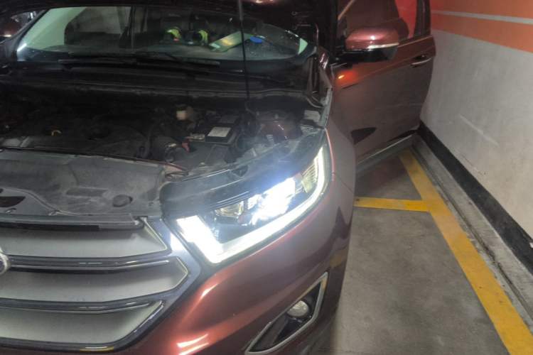 Used Ford Edge 2015 2.0T GTDi Four-Wheel Drive Prestige Model Engine Bay Left