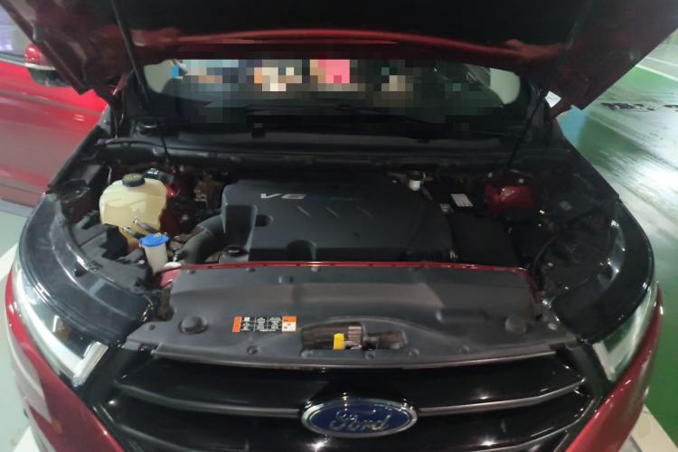 Used Ford Edge 2015 2.7T GTDi 4x4 Sporty 7-Seater Engine Bay
