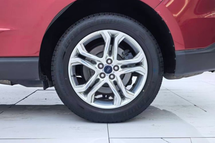 Used Ford Edge 2015 2.0T GTDi 4x4 High-Grade Model Exterior 11