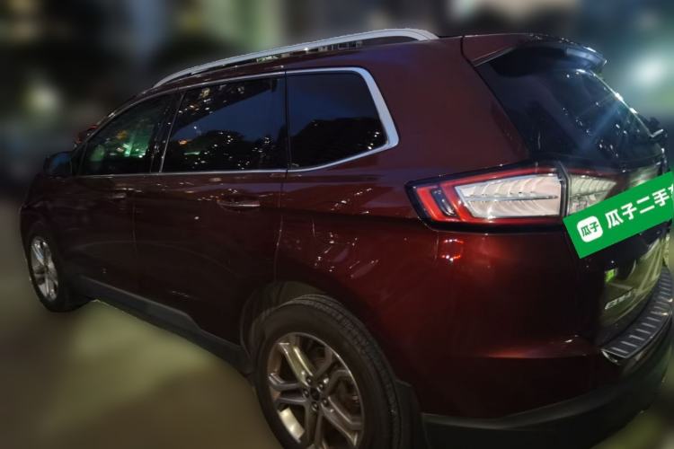 Used Ford Edge 2015 2.0T GTDi Two-Wheel-Drive High-Line Version Exterior 3