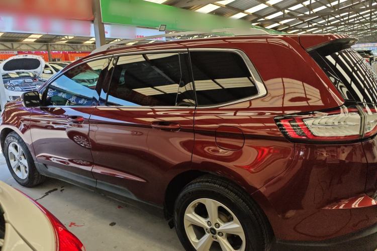 Used Ford Edge 2015 2.0T GTDi Two-Wheel-Drive Elite Edition Exterior 5
