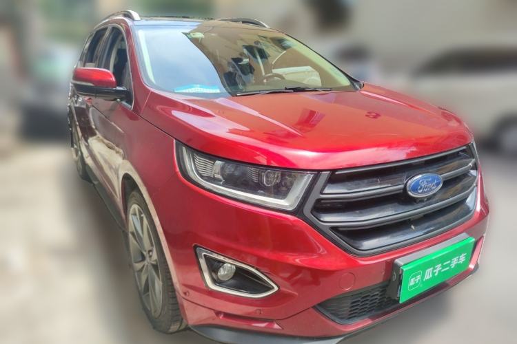 Used Ford Edge 2015 2.7T GTDi 4x4 Sporty 7-Seater Front Right 45 Deg