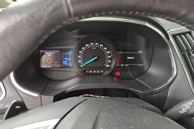 Used Ford Edge 2015 2.0T GTDi Two-Wheel-Drive High-Line Version Instrument Cluster