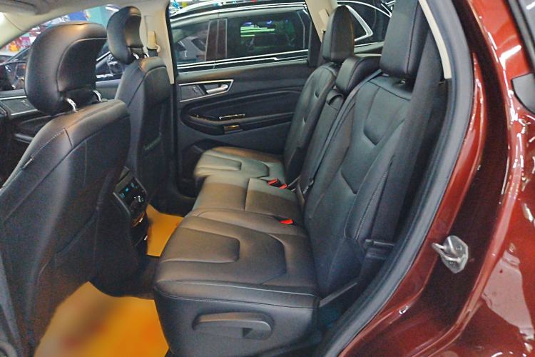 Used Ford Edge 2015 2.7T GTDi 4x4 Prestige 7-Seater Interior 1