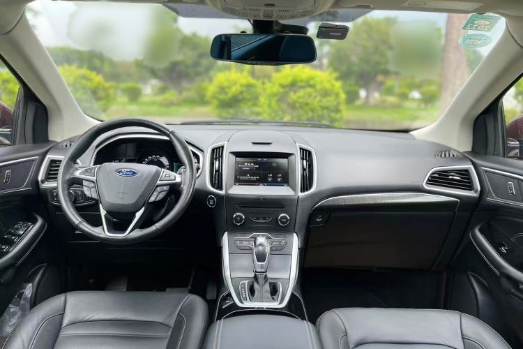 Used Ford Edge 2015 2.0T GTDi 4x4 High-Grade Model Interior 2