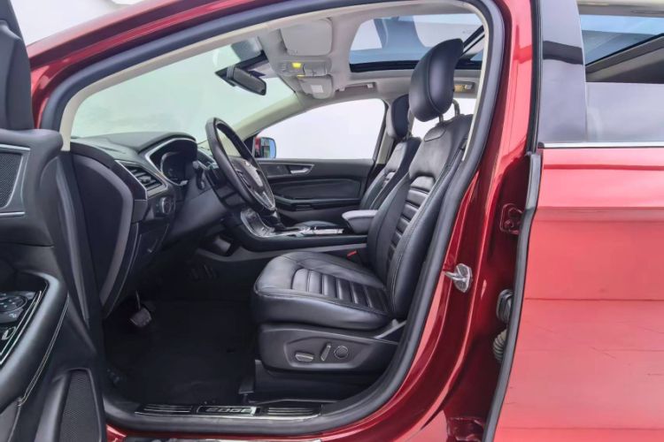 Used Ford Edge 2015 2.0T GTDi 4x4 High-Grade Model Interior 6