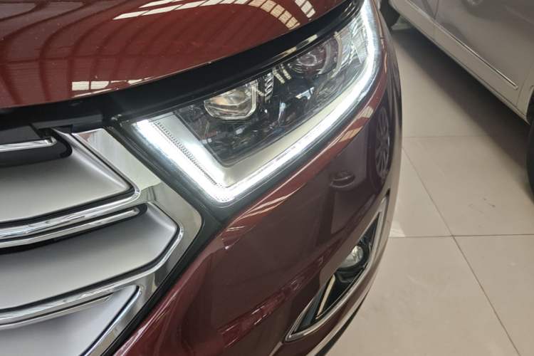 Used Ford Edge 2015 2.0T GTDi Two-Wheel-Drive High-Line Version Left Front Headlight
