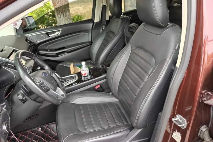Used Ford Edge 2015 2.0T GTDi Two-Wheel-Drive High-Line Version Left Front Seat