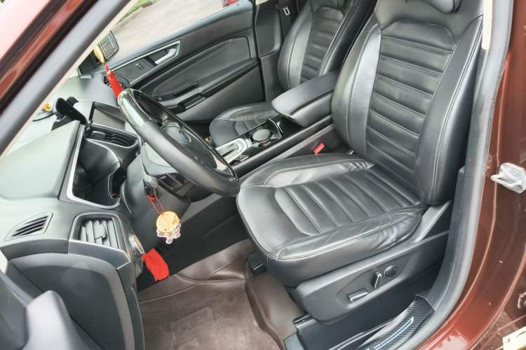 Used Ford Edge 2015 2.0T GTDi Two-Wheel-Drive High-Line Version Left Front Seat