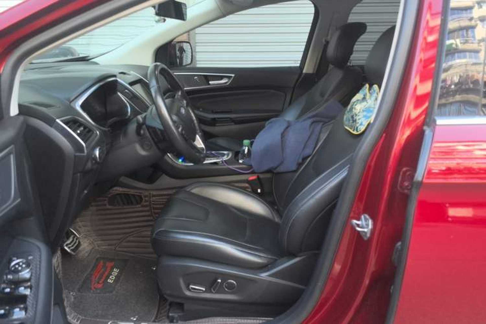Used Ford Edge 2015 2.0T GTDi Four-Wheel Drive Prestige Model Left Front Seat