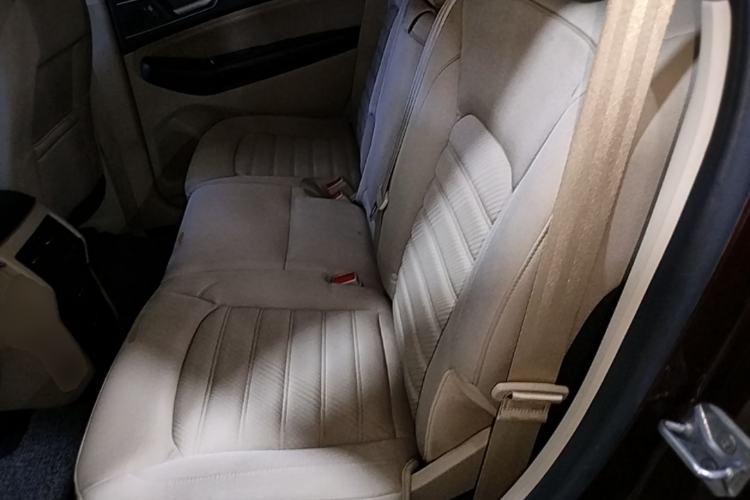 Used Ford Edge 2015 2.0T GTDi Two-Wheel-Drive Elite Edition Left Rear Seat