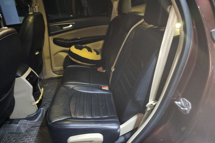 Used Ford Edge 2015 2.0T GTDi Two-Wheel-Drive Elite Edition Left Rear Seat