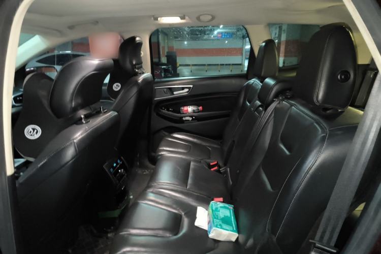 Used Ford Edge 2015 2.0T GTDi Four-Wheel Drive Prestige Model Left Rear Seat