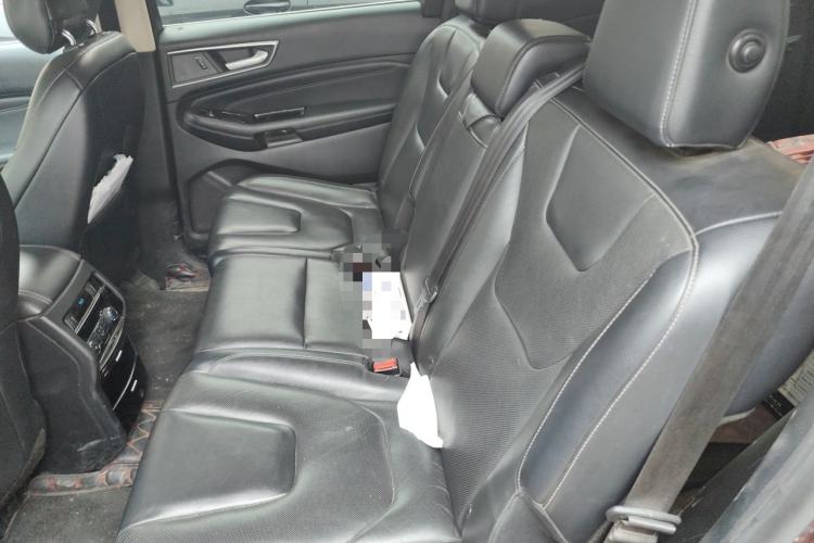 Used Ford Edge 2015 2.0T GTDi Four-Wheel Drive Prestige Model Left Rear Seat