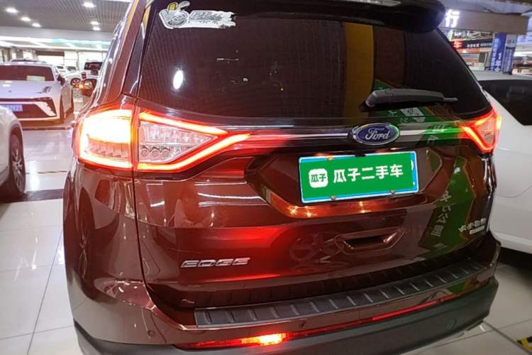 Used Ford Edge 2015 2.0T GTDi Two-Wheel-Drive Elite Edition Rear