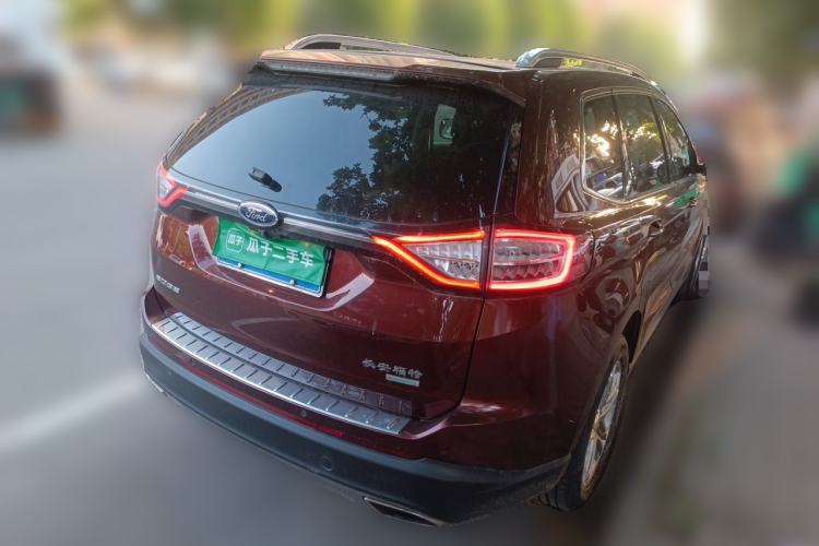 Used Ford Edge 2015 2.0T GTDi Two-Wheel-Drive High-Line Version Rear Right 45 Deg