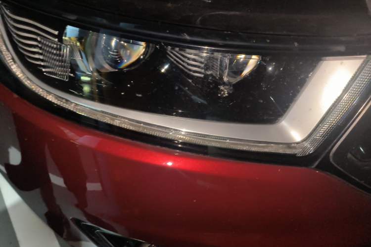 Used Ford Edge 2015 2.7T GTDi 4x4 Sporty 7-Seater Right Front Headlight