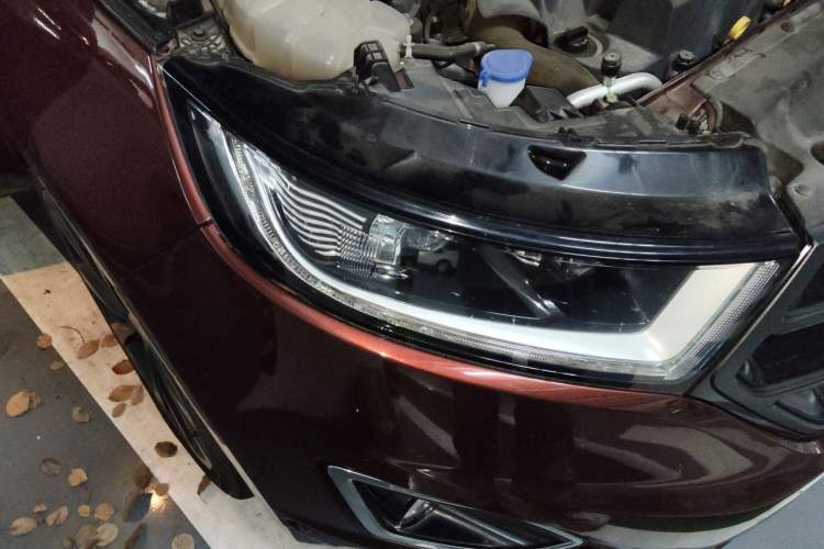 Used Ford Edge 2015 2.7T GTDi 4x4 Sporty 7-Seater Right Front Headlight