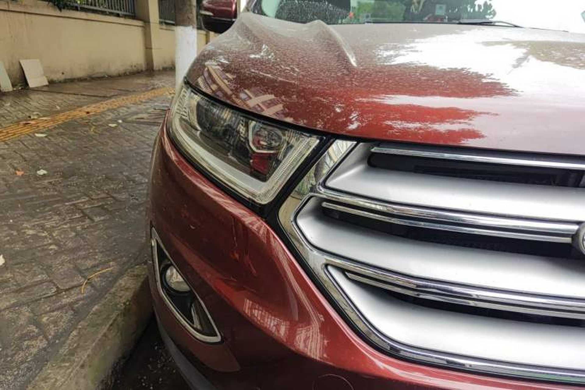 Used Ford Edge 2015 2.0T GTDi Two-Wheel-Drive High-Line Version Right Front Headlight