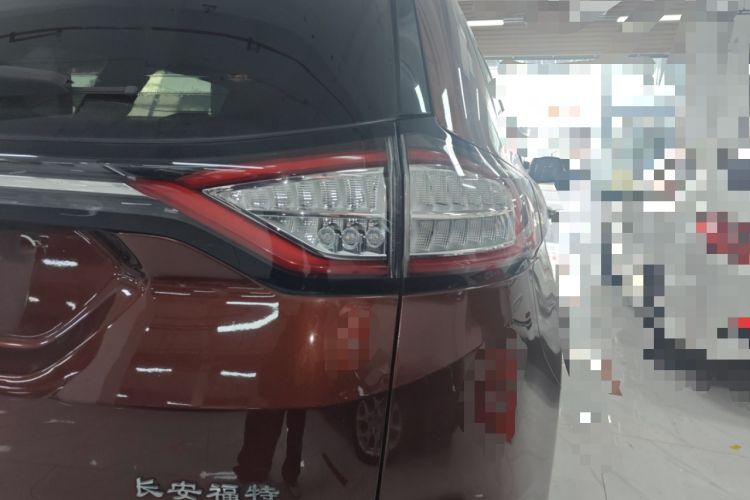 Used Ford Edge 2015 2.0T GTDi Four-Wheel Drive Prestige Model Right Rear Taillight