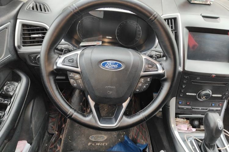 Used Ford Edge 2015 2.0T GTDi Four-Wheel Drive Prestige Model Steering Wheel