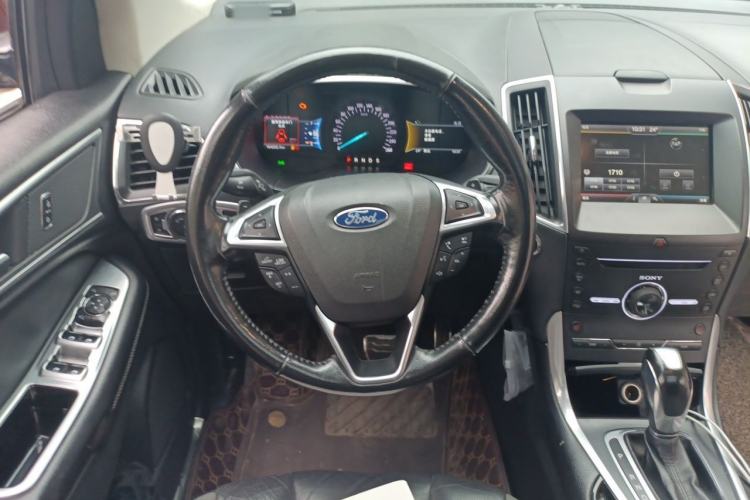Used Ford Edge 2015 2.7T GTDi 4x4 Sporty 7-Seater Steering Wheel