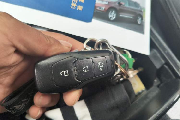 Used Ford Edge 2015 2.0T GTDi 4x4 High-Grade Model Vehicle Key