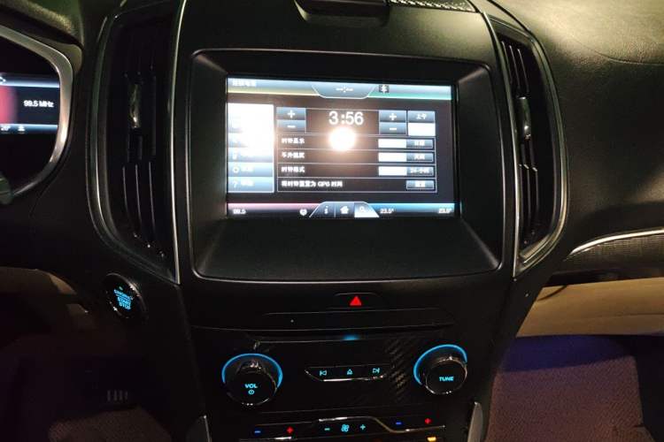 Used Ford Edge 2015 2.0T GTDi 4x4 High-Grade Model Audio And AC Panel
