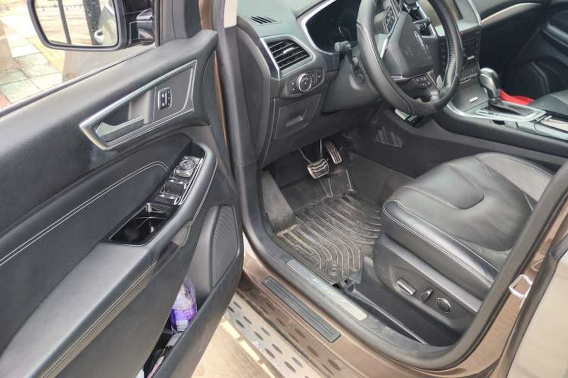 Used Ford Edge 2015 2.0T GTDi Four-Wheel Drive Prestige Model Driver Seat